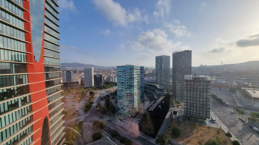 נוף חדרנו מ Hotel Porta Fira ברצלונה 